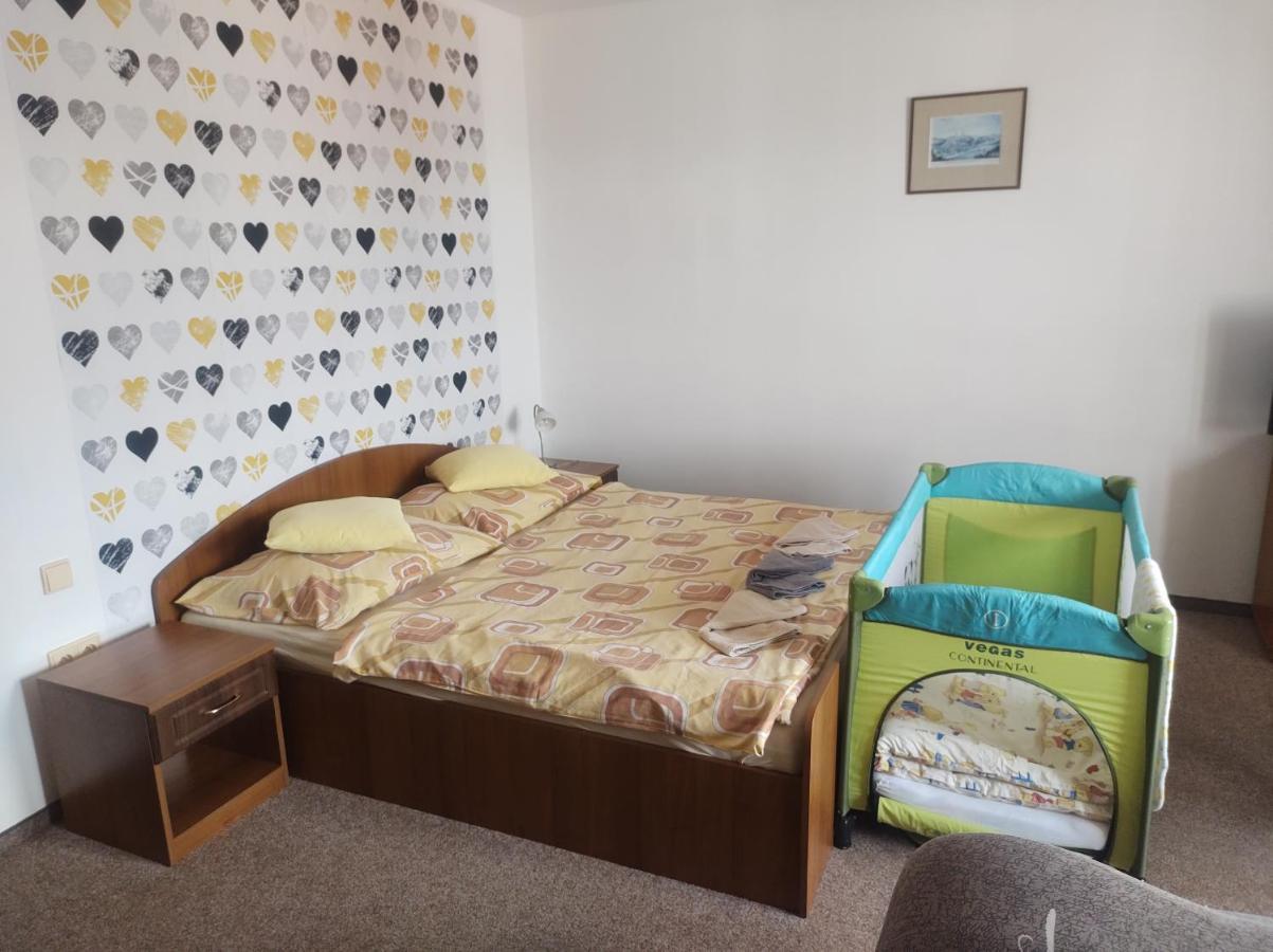 Apartament Klidny Maly Byt Nové Město nad Metují Zewnętrze zdjęcie